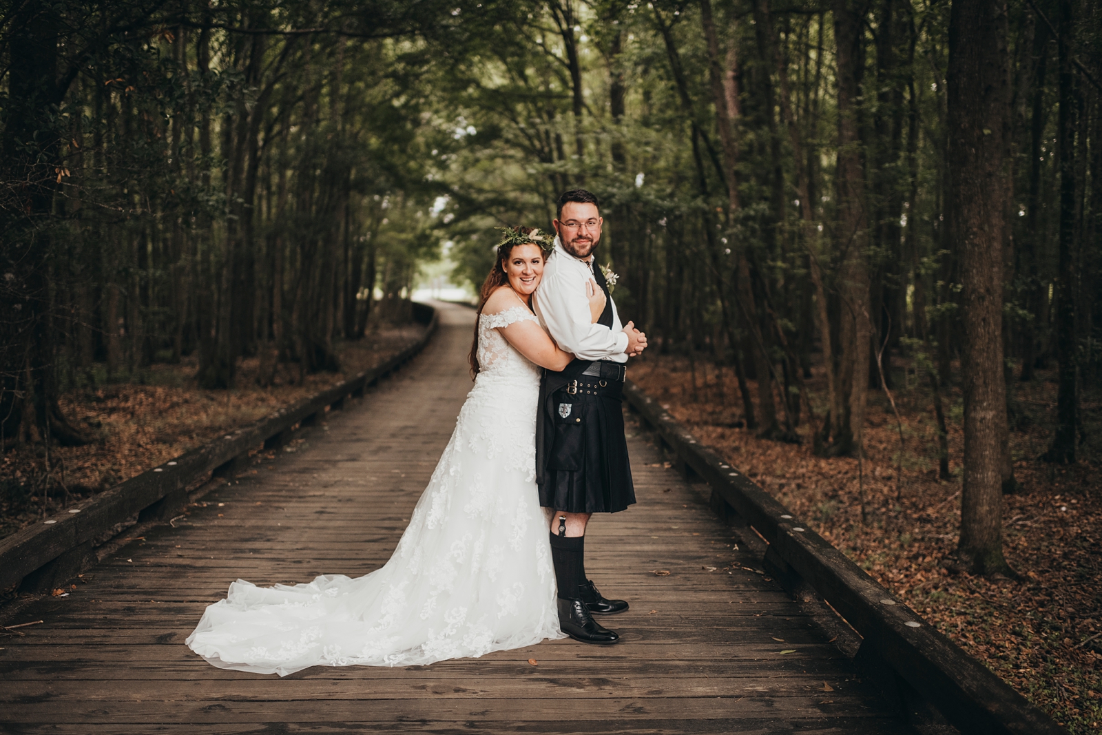 Bride and Groom portraits at Crosswinds Golf Club Wedding