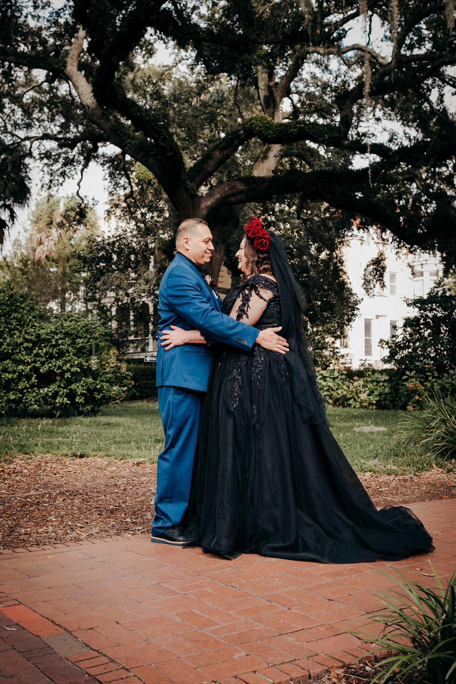 Halloween Wedding in Savannah